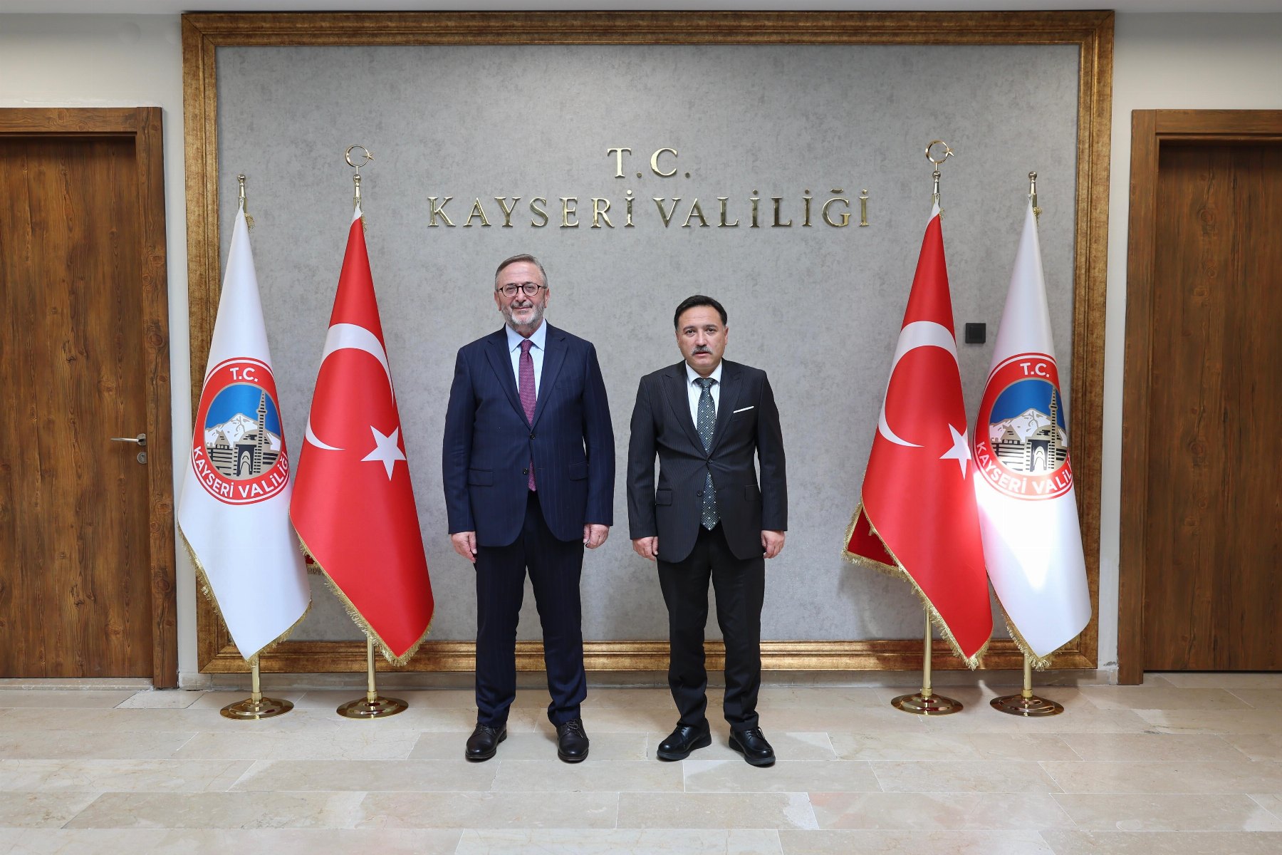 KÜLTÜR VE TURİZM BAKAN YARDIMCISI DR. COŞKUN YILMAZ’DAN VALİ ÇİÇEK’E ZİYARET